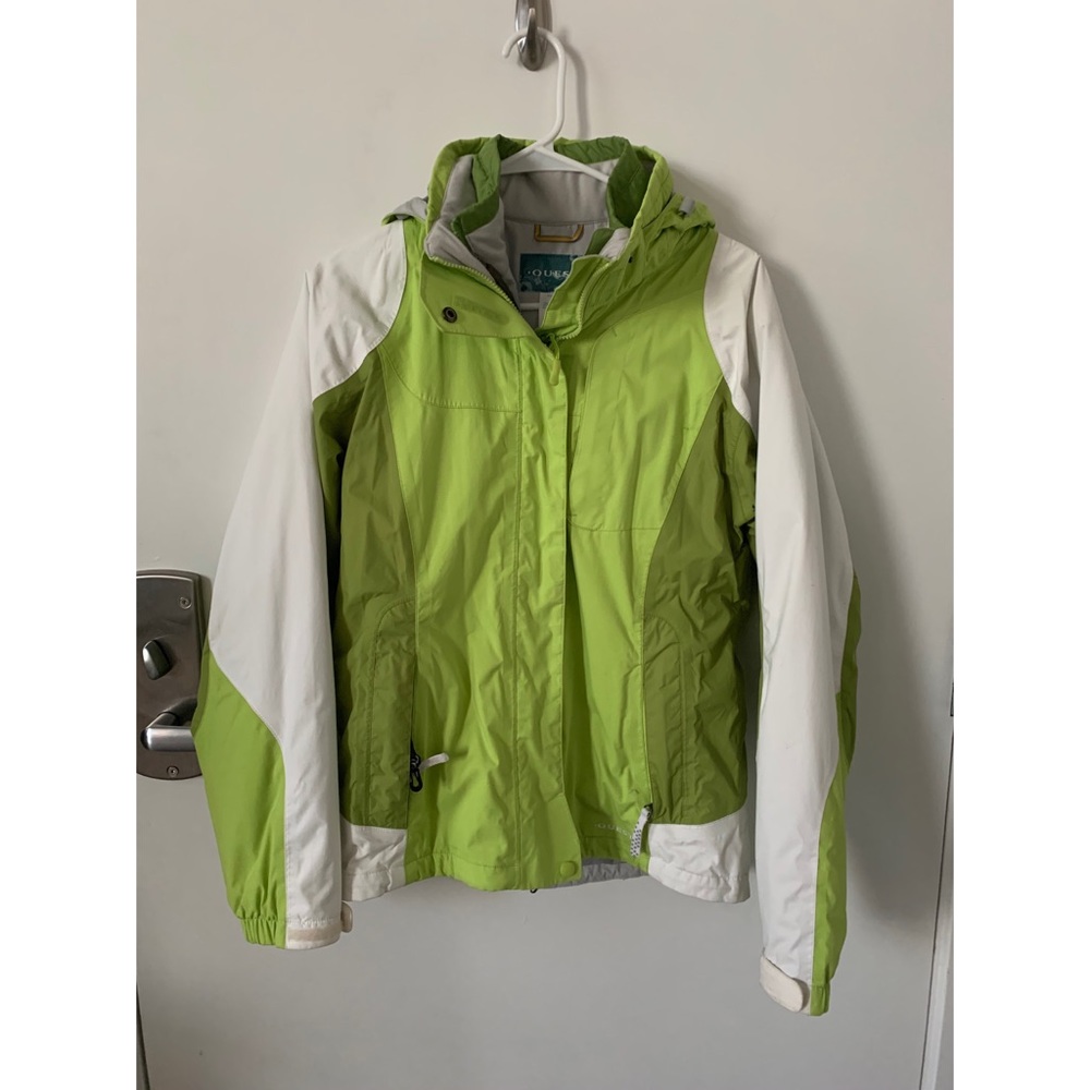 Quest Ski/Snowboarding/Winter Jacket
